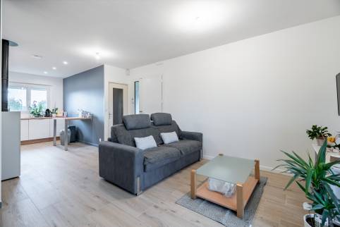 Rénovation des peintures d'une Maison,  Albigny Sur Saône