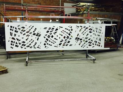 Faire installer un portail design Chenôve