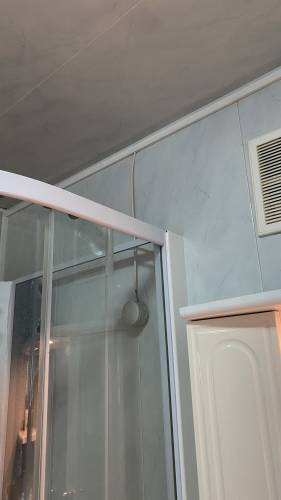 Salle de bain vieillissante