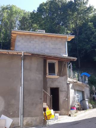 Surélévation de maison en vue de face - Ambérieu-en-Bugey 01