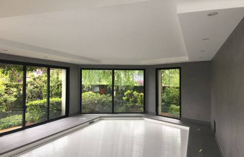 Poser une piscine intérieure à Deauville