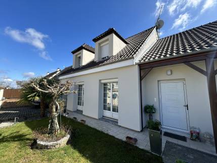 Maison après travaux d'isolation thermique par l'extérieur - Fontenay-Trésigny 77610