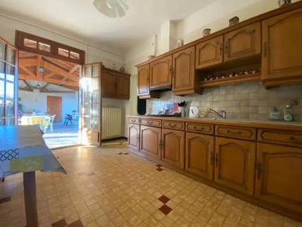 Cuisine avant travaux de rénovation de maison - Montauban 82000