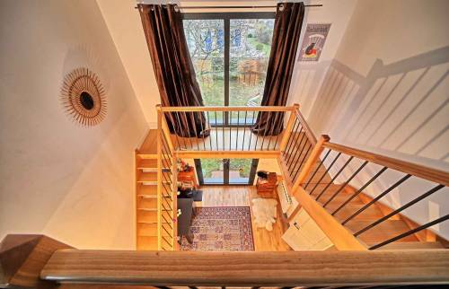 Escalier bois intérieur avec passerelles à Yerres - 3