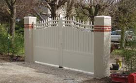 Piles et portail finis à CHAMBON SUR CISSE (41)