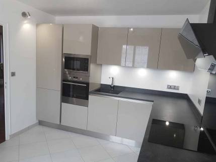 Aménagement de cuisine moderne - Chevry-Cossigny 77173