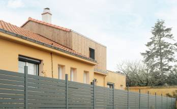 Surélévation de 20m² d'une maison à Bouguenais