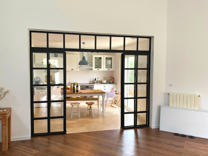 Pose d'une verrière style loft