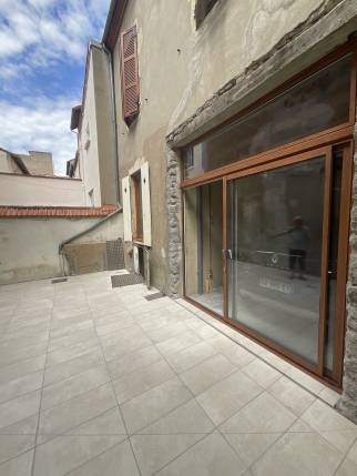 Pose d'une grande baie vitrée