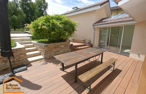 Création d'une terrasse paysagée