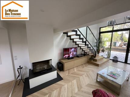 Salon agrandi après travaux (Brunoy 91800)