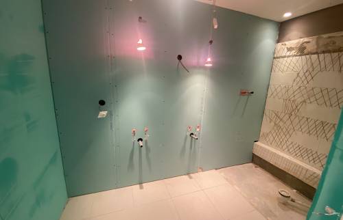 Rénovation salle de bain principale, nouveau circuits et BA 13 Hydro 