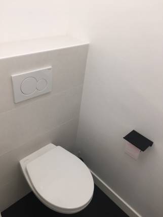 Replacement de l'ancien WC par un WC suspendu - Nantes 44