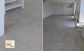 Rénovation globale d’une maison dans le Finistère Sud avec pose d’un carrelage grand format. Un espace lumineux en préparation avant l’installation de la cuisine, réalisé avec La Maison Des Travaux Quimper.