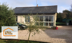 Rénovation à Lure près de Vesoul. Transformation d’une maison avec véranda en cours. Projet mené par La Maison Des Travaux - Agence de Vesoul.