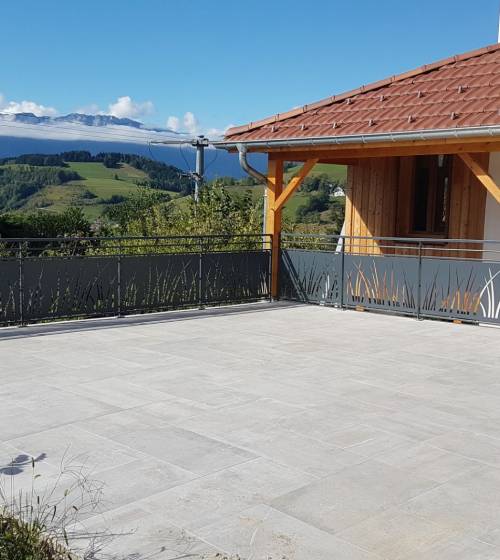 Chantier terminé : Une belle terrasse et un magnifique garde-corps