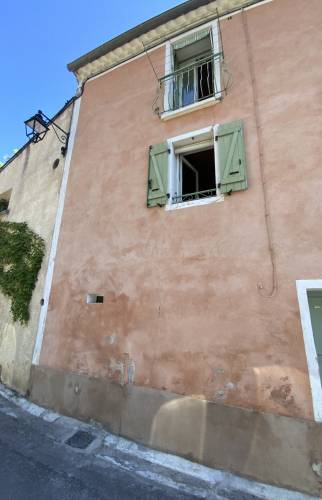 Façade avant rénovation en centre ville d'Alès 30100