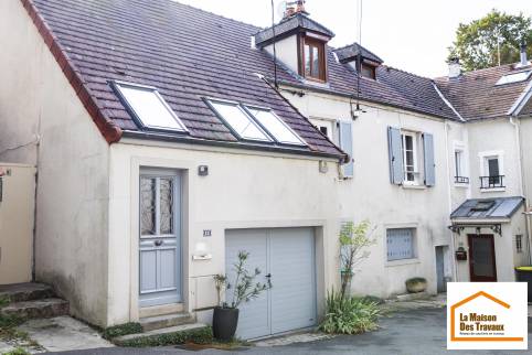 Porte et velux côté cour (Essonne)
