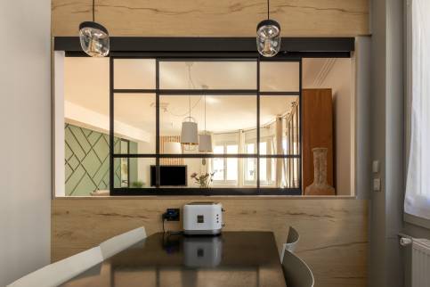 Création d'une verrière intérieure coulissante, appartement Ecully