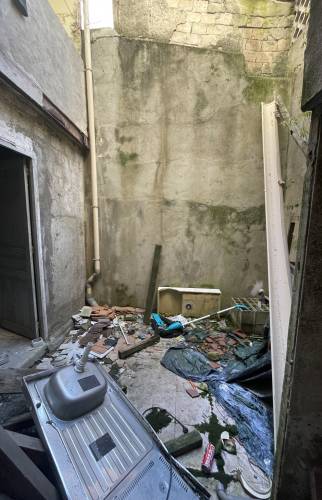 Sous sol de l'immeuble avant travaux de rénovation 