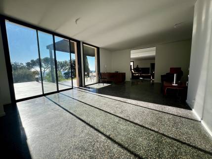 Travaux de second oeuvre d'une maison neuve à Agay