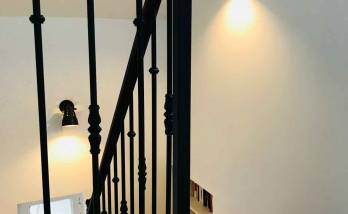Création d'un escalier dans une maison rénovée - Région Parisienne
