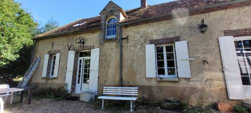 La façade principale de la maison