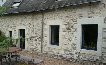 Rénovation porte et fenêtres ravalement et nouveau revêtement de façade en pierre de parement décoratif - Vauréal (95490)