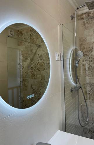 Pose d'un miroir led