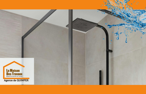 Tête de douche XXL encastrée pour une expérience bien-être, dans une salle de bain design rénovée à Tréogat.