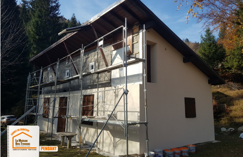 isolation thermique extérieure, ITE Saint-Jean-de-Sixt, rénovation énergétique maison, isolation façade Chamonix, courtier rénovation Haute-Savoie