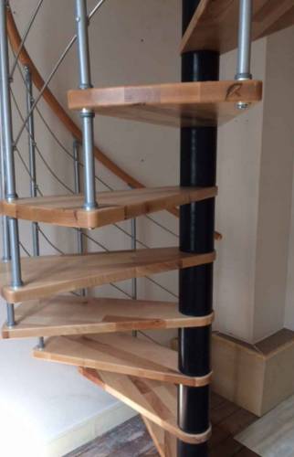Installer un escalier en bois sur-mesure à Honfleur