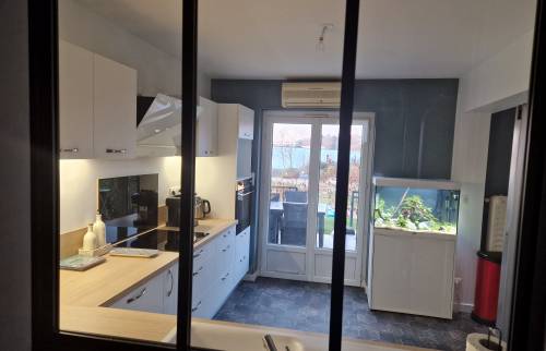 Photo cuisine (Depuis verrière)