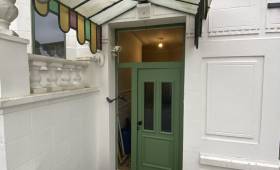 Choix coloris et matériaux en harmonie avec le cachet de la maison