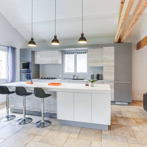 Rénovation de cuisine à Saint-Michel-Chef-Chef ilot