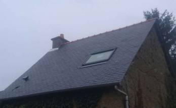 Couverture après rénovation à Pleugueneuc