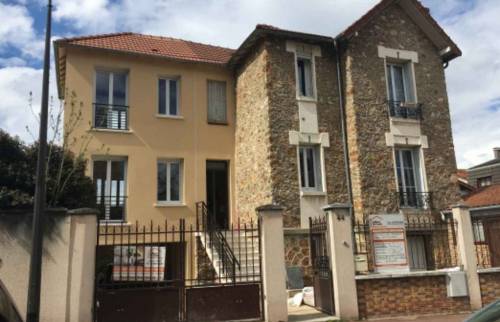 Extension d' un pavillon en meulière à Antony