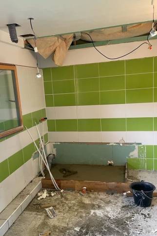 Salle de bain V - En cours  - architecte 73, décorateur intérieur 73, peintre 73, carreleur 73, plaquiste 73, plombier 73, électricien 73