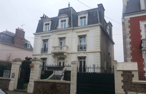 Ravalement peinture et enduits chaux à Saint-Malo avant travaux