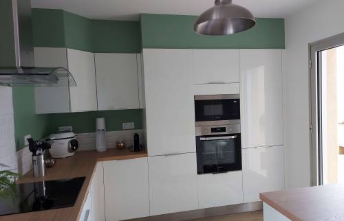 Colonnes four et épicerie