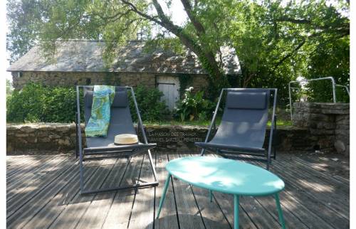 RENOVATION ET ENTRETIEN DE TERRASSES A FEREL (56130) LA MAISON DES TRAVAUX VANNES SARZEAU PENESTIN