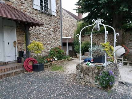 Entrée de maison avant travaux de rénovation extérieure - Sénart 77127