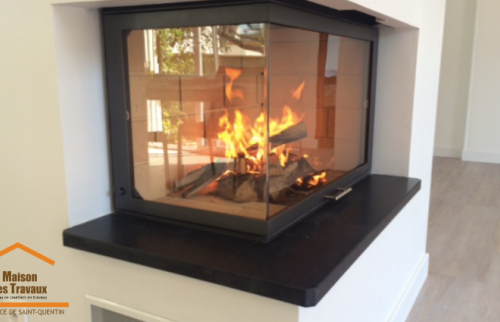 Insert à bois en fonctionnement 
