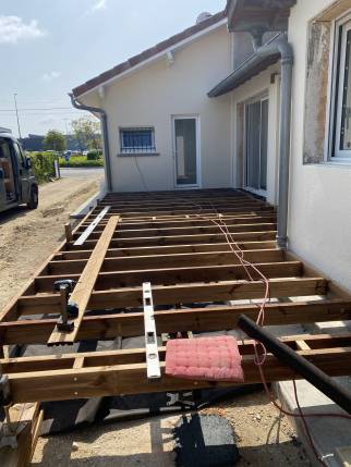 Travaux de construction de terrasse en bois - Montauban 82000