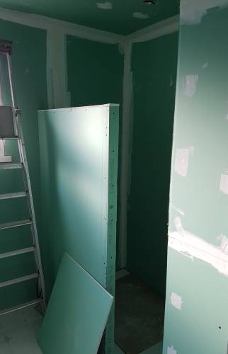 Pendant travaux : rénovation salle de bain en cours - Amiens