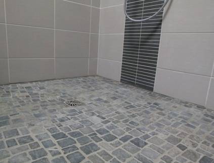 Sol douche pierre Libourne