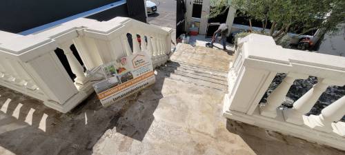 Escalier extérieur avant travaux de rénovation de sol - Val-de-Marne 94