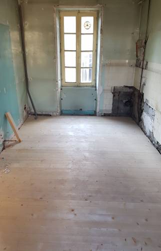 Pendant travaux : Rénovation de sol à Amiens