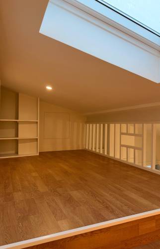 Rangements sur mesure après rénovation du studio à Guy Moquet
