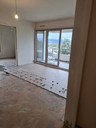 Travaux de rénovation d'un appartement en cours - Lagnieu 01150